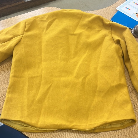 Jacket - Picture 5 of 8